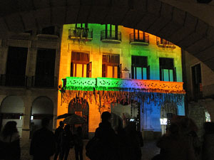 Mapping a la plaça del Vi