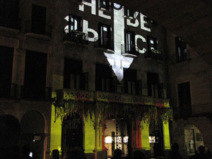 Mapping a la plaça del Vi