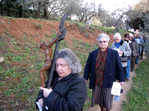 Via Crucis a Les Creus