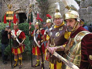 75&egrave; aniversari Associaci&oacute; de Jes&uacute;s Crucificat - Manaies de Girona. foto extraordin&agrave;ria per Concurs de Fotografia