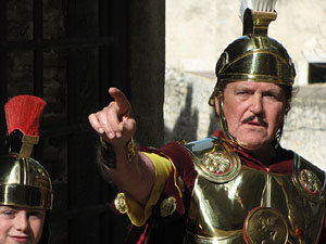 75&egrave; aniversari Associaci&oacute; de Jes&uacute;s Crucificat - Manaies de Girona. foto extraordin&agrave;ria per Concurs de Fotografia