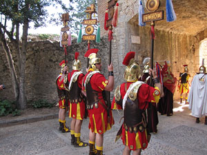 75&egrave; aniversari Associaci&oacute; de Jes&uacute;s Crucificat - Manaies de Girona. foto extraordin&agrave;ria per Concurs de Fotografia