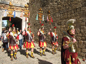 75&egrave; aniversari Associaci&oacute; de Jes&uacute;s Crucificat - Manaies de Girona. foto extraordin&agrave;ria per Concurs de Fotografia