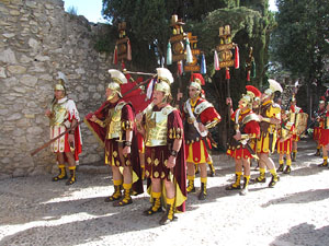 75&egrave; aniversari Associaci&oacute; de Jes&uacute;s Crucificat - Manaies de Girona. foto extraordin&agrave;ria per Concurs de Fotografia