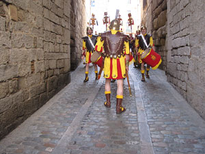 75&egrave; aniversari Associaci&oacute; de Jes&uacute;s Crucificat - Manaies de Girona. foto extraordin&agrave;ria per Concurs de Fotografia