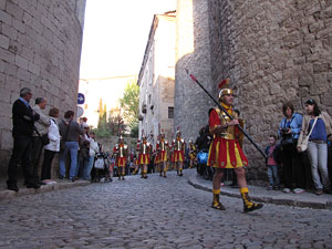 75è aniversari Associació de Jesús Crucificat - Manaies de Girona. Lliurament del Penó