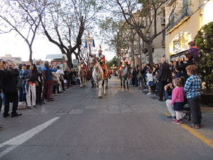 75è aniversari Associació de Jesús Crucificat - Manaies de Girona. Lliurament del Penó