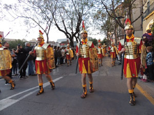 75è aniversari Associació de Jesús Crucificat - Manaies de Girona. Lliurament del Penó