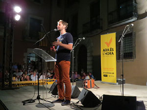 Diada Nacional 2014. Concert a les escales de la Catedral