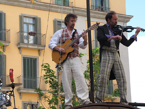 Festes de Primavera 2014. Espectacles a la pla&ccedil;a de la Independ&egrave;ncia