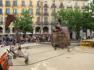 Festes de Primavera 2014. Espectacles a la pla&ccedil;a de la Independ&egrave;ncia