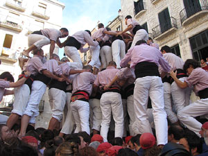 Fires de Sant Narcís 2013. Diada castellera a la plaça del Vi