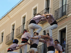 Fires de Sant Narcís 2013. Diada castellera a la plaça del Vi