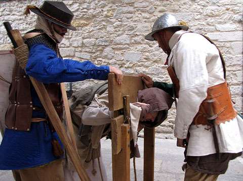 Inauguració exposició La Girona Medieval.  Espectacle de Casus Bellic