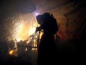 Fires de Sant Narc&iacute;s 2013. El correfoc. 25 anys dels Diables de l'Onyar