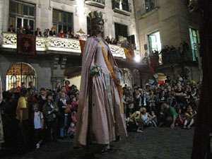 Fires de Sant Narc&iacute;s 2013. Espectacle a la pla&ccedil;a del Vi