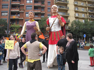 Fires de Sant Narc&iacute;s 2013. Trobada de gegants: la cercavila