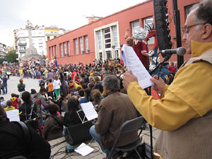 Fires de Sant Narc&iacute;s 2013. Trobada de gegants: la ballada