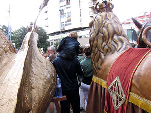 Fires de Sant Narc&iacute;s 2013. Trobada de gegants: la ballada
