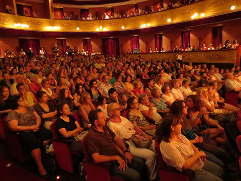 El Teatre Municipal durant la inauguració