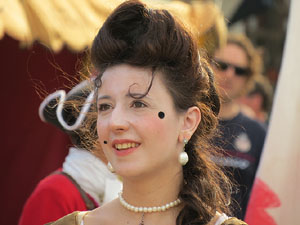 Girona resisteix! Jornades de recreaci&oacute; hist&ograve;rica de la Guerra de Successi&oacute;. Presentaci&oacute; de la recreaci&oacute;