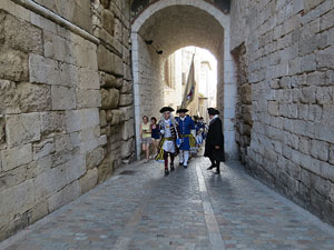 Girona resisteix! Jornades de recreaci&oacute; hist&ograve;rica de la Guerra de Successi&oacute;. Presentaci&oacute; de la recreaci&oacute;