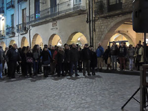 L'encesa de les llums de Hanukkà a la plaça del Vi