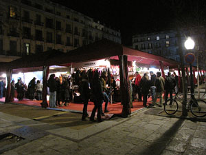 Mercat de Nadal a la plaça de la Independència