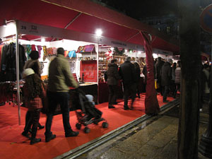 Mercat de Nadal a la plaça de la Independència