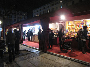 Mercat de Nadal a la plaça de la Independència