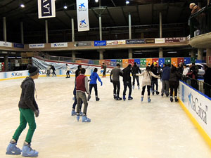 Pista de gel i tobogan de gel a Fira de Girona