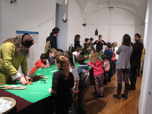 Taller sobre la vida civil i la indumentària a la Girona medieval
