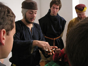Taller sobre la vida civil i la indumentària a la Girona medieval