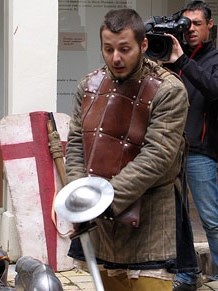 Taller sobre la vida militar i l'heràldica a la Girona medieval