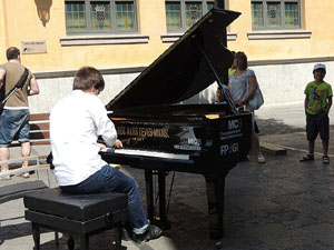 Pianos de cua als carrers de Girona