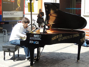 Pianos de cua als carrers de Girona