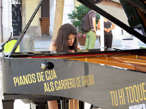 Pianos de cua als carrers de Girona