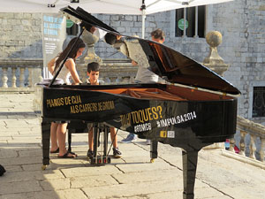 Pianos de cua als carrers de Girona