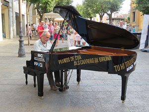 Pianos de cua als carrers de Girona