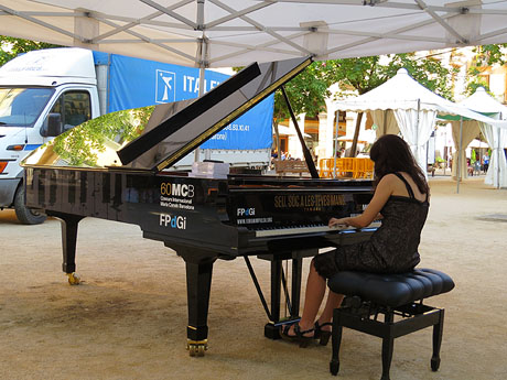 Pianos de cua als carrers de Girona