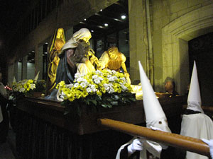 Setmana Santa 2014 a Girona. Processó del Sant Enterrament