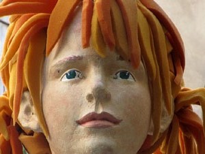 Espectacle a la Rambla de la Llibertat. El somni d'Al&iacute;cia, per la Cia. Teatre Nu 