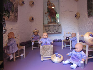 Girona Temps de Flors 2014. Preparaci&oacute; dels muntatges florals