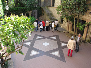 Girona Temps de Flors 2014. Centre Bonastruc &ccedil;a Porta