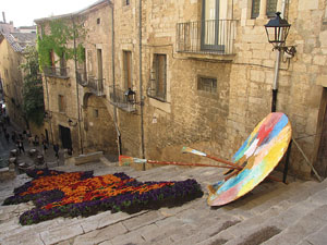 Girona Temps de Flors 2014. Pujada de Sant Dom&egrave;nec, la Casa Agullana, el Palau de Caramany i Cromats Ensesa