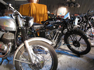 Girona Temps de Flors 2014. Pujada de Sant Dom&egrave;nec, la Casa Agullana, el Palau de Caramany i Cromats Ensesa