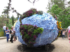 Girona Temps de Flors 2014. El Passeig Arqueol&ograve;gic