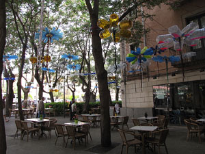 Girona Temps de Flors 2014. Espais, patis i exposicions diversos