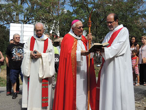 La Creu dels Àngels, escultura de Max Varés