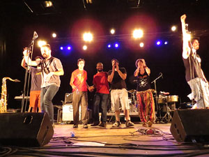 Fires de Sant Narcís 2014. Actuació de Bonobos